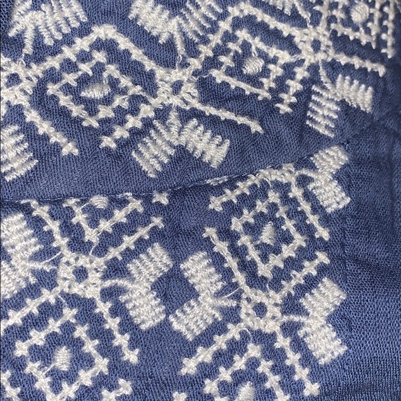 Old Navy Blue and White Embroidered Pop Over Top - Picture 5 of 8